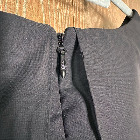 NWT JJ's House Women's Dress Sz 8 Gold and Black Bodycon Scoop Knee-Length Chiff - Picture 8 of 12